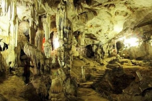 Hang Dơi - Mộc Châu
