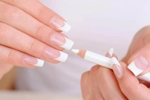 Hạnh Ly Nail & Make Up