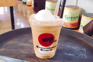 Hanoi Bus Cafe - Hoàng Quốc Việt