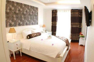 Hanoi Golden Palace Hotel - Bát Sứ
