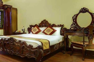 Hanoi Little Town Hotel