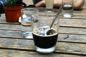 Hạt Cafe - Lê Thánh Tôn