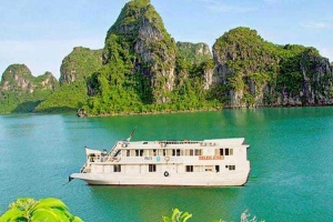 Helios Junks - Hạ Long