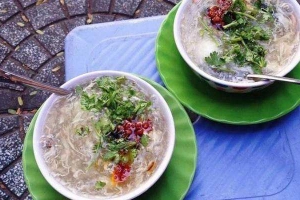 Hẻm Ăn Vặt 84 - Nguyễn Du