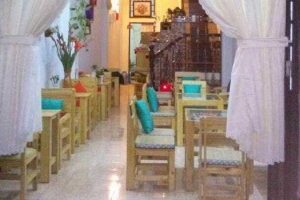 Hẻm Cafe - Nguyễn Tri Phương