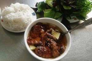 Quán Ăn Hiền - Phở & Bún Chả