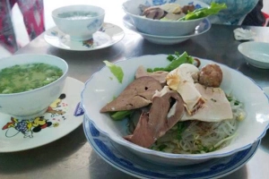 Quán Ăn Hiếu Mập - Bún Bò & Hủ Tiếu Gà