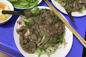 Quán Ăn Hiếu - Phở Bò & Cơm Rang