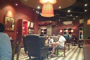 Highlands Coffee - The Manor Hà Nội