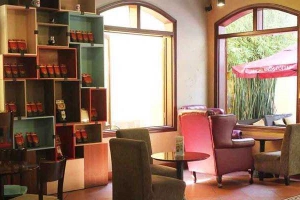 Highlands Coffee - Trần Hưng Đạo