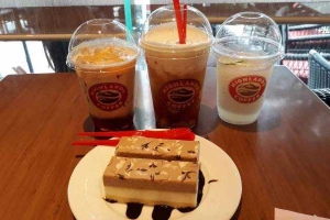 Highlands Coffee - TTTM Trần Hưng Đạo