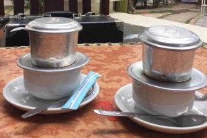 Hip Cafe - Coffee & Cơm Văn Phòng