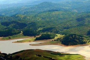 Hồ Suối Vàng