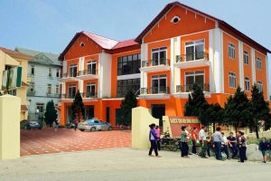 Hòa Bình Hotel - Tam Đảo