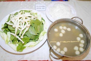 Hòa Bình - Nhà Hàng Tiệc Cưới