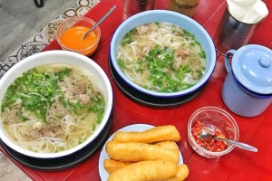 Quán Ăn Hoa Hồng - Phở & Bún Bò Huế