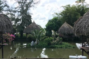Nhà Hàng Hoa Sứ - Ẩm Thực Ven Sông & Tiệc Cưới