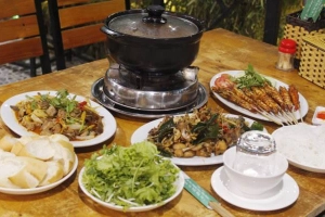 Quán Ăn Hoàng Anh - Ẩm Thực 3 Miền