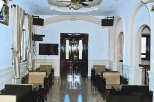 Hoàng Đế Hotel
