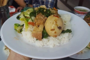 Quán Ăn Hoàng Dung - Cơm Tấm & Bún Thịt Nướng