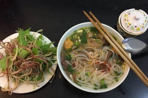 Quán Ăn Hoàng Khánh - Bún & Phở Các Món