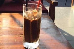 Hoàng Thông - Coffee Sân Vườn