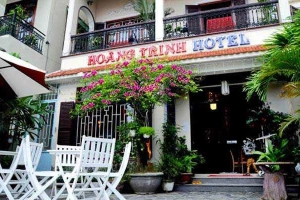 Hoàng Trinh Hotel