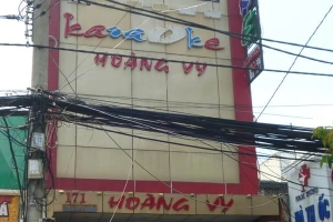 Hoàng Vy Karaoke - Lâm Văn Bền