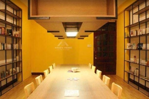 Hodo's House - Book Coffee & Homestay