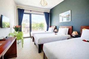 Green Apple Hotel