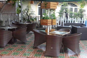 Hội Ngộ Cafe - Đường Số 21E