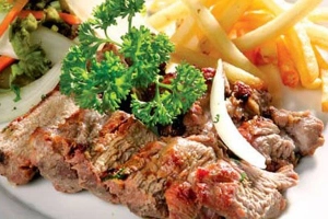 Quán Ăn Hội Quán Cây Bạch Dương