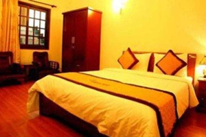 Holiday Diamond Hotel