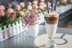 Home Coffee - Nguyễn Hiền