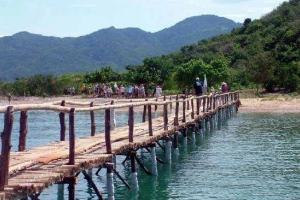 Hòn Sầm