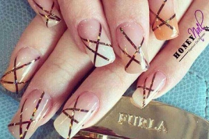 Honey Nail - Trần Quốc Toản