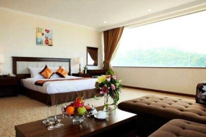 Hồng Gai Hotel