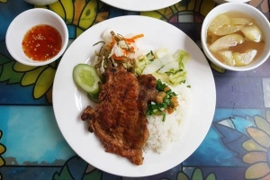 Quán Ăn Hồng Phúc - Bún Chả & Cơm Tấm