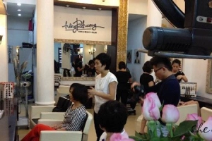 Hồng Phượng Hair & Beauty Salon - Trần Quốc Toản