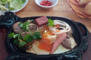 Quán Ăn Hủ Tiếu, Bánh Canh & Bò Bít Tết
