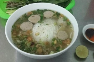 Quán Ăn Hủ Tiếu Bò Viên - 868 Nguyễn Chí Thanh