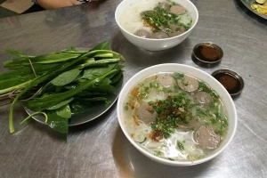 Quán Ăn Hủ Tiếu Bò Viên Xuân Ký