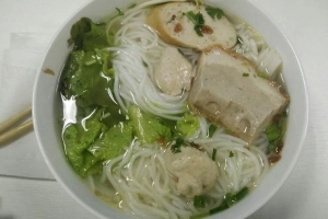 Quán Ăn Hủ Tiếu & Bún Bò - Phùng Văn Cung