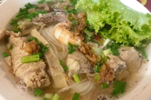 Quán Ăn Hủ Tiếu - Đại Lộ Bình Dương