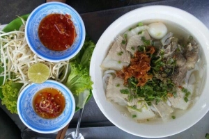 Quán Ăn Hủ Tiếu Khô & Bò Kho - Thống Nhất