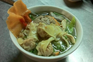 Quán Ăn Hủ Tiếu & Mì Hoành Thánh Bình Dân