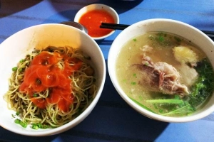 Quán Ăn Hủ Tiếu Mì Sủi Cảo & Xá Xíu