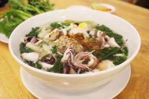 Quán Ăn Hủ Tiếu Mực & Bún Cá Ngừ Đại Dương