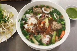 Quán Ăn Hủ Tiếu Mực Ông Già Cali - Đường Số 7