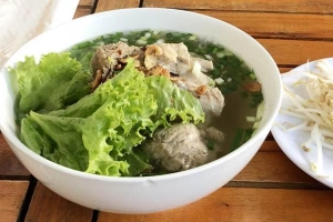 Quán Ăn Hủ Tiếu, Nui & Mì Xào
